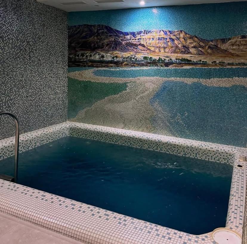 Mini-Hotel Neptun روفنو المظهر الخارجي الصورة